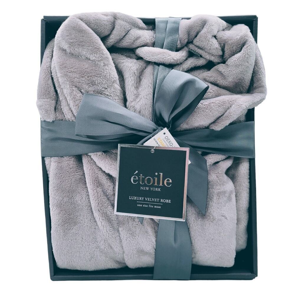 Etoile New York Luxury Velvet Robe New In Box - One‎ Size - Gray